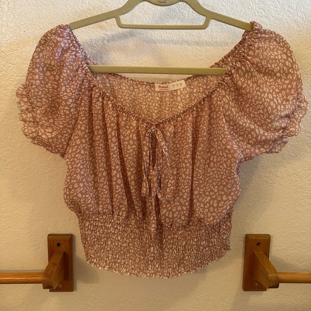 Women's Pink Leopard Print Top